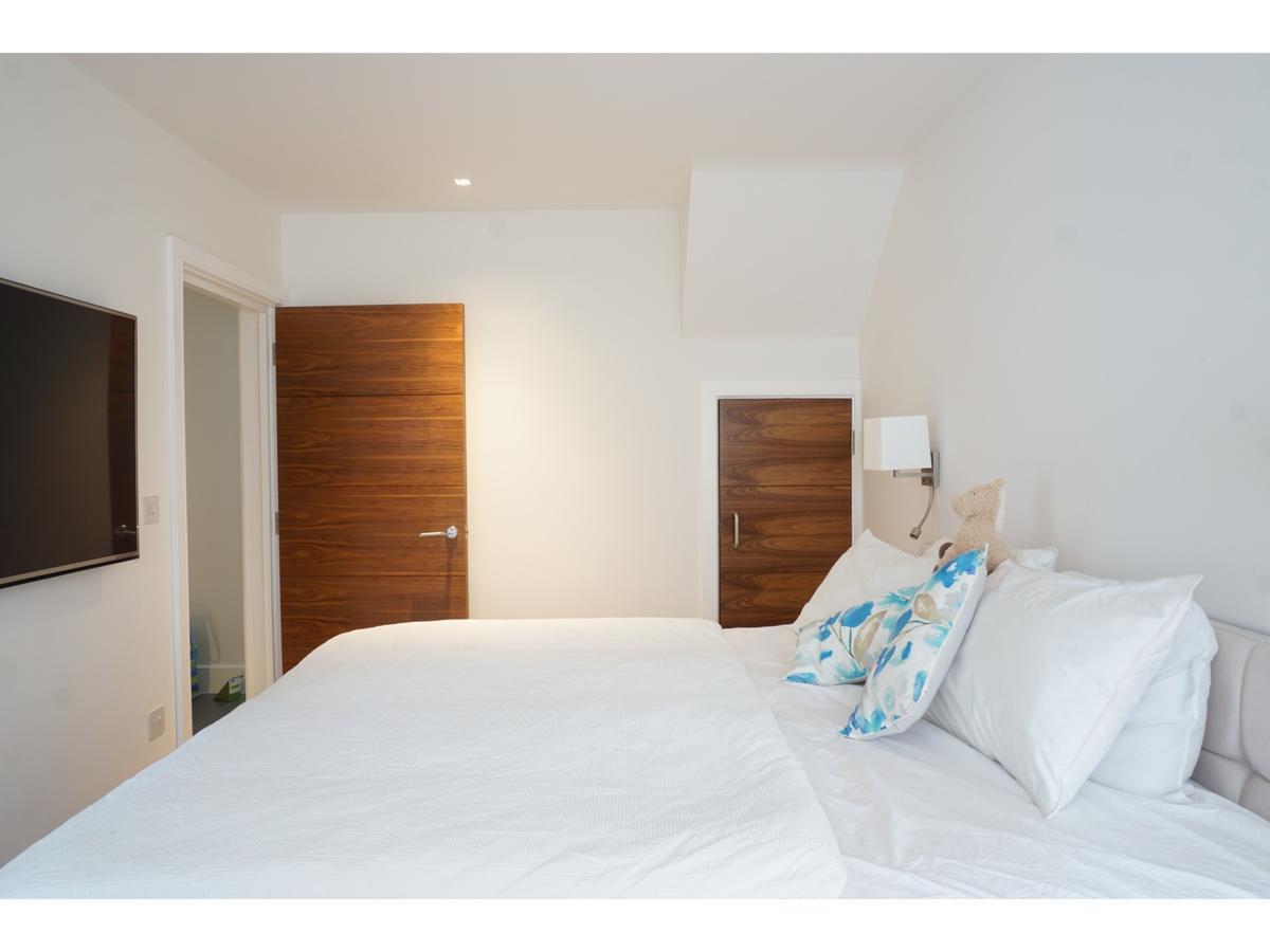 Modern, Spacious 2Br Flat In אוקספורד מראה חיצוני תמונה